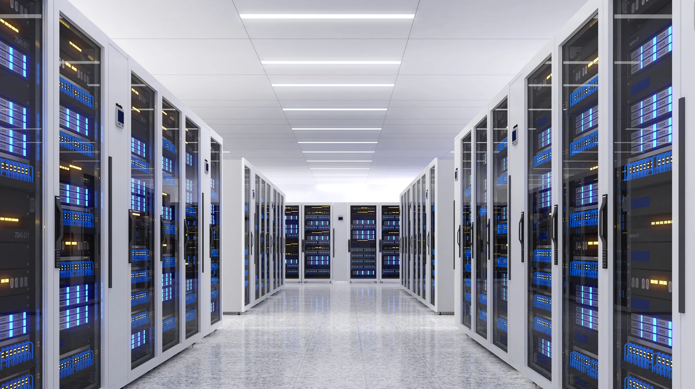 Environnement technique intérieur d'un centre de données ou salle serveur